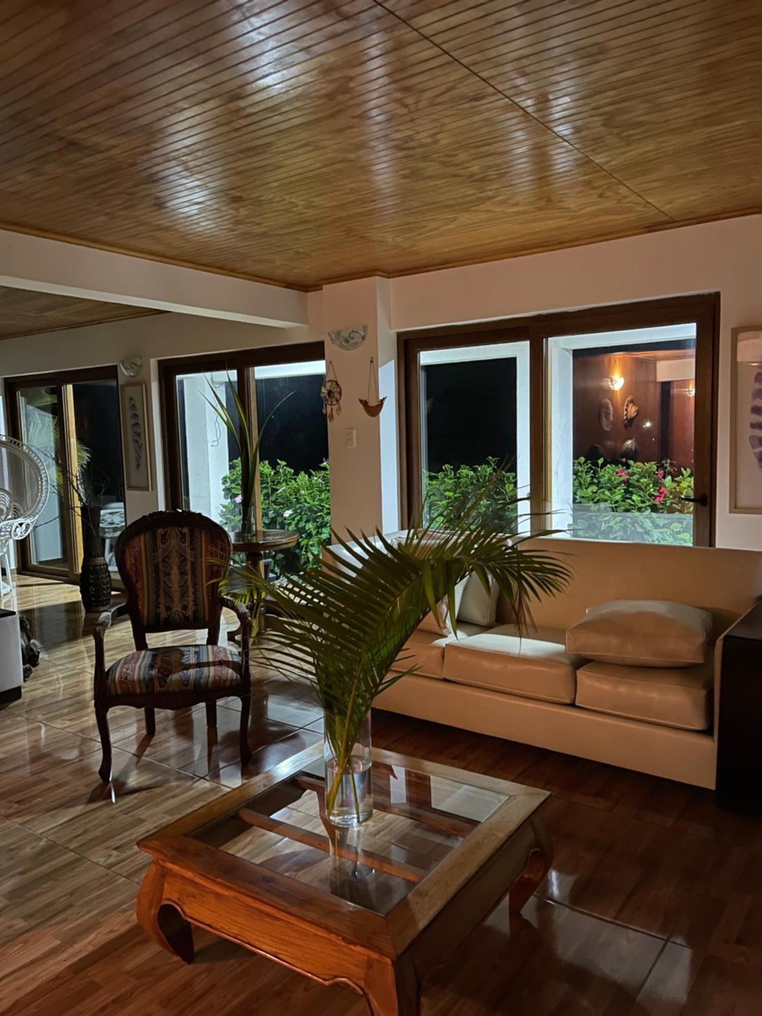 Teanehi Bed & Breakfast Hanga Roa Eksteriør bilde
